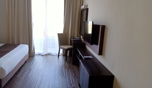 Superior Room, 1 King Bed, Sea View