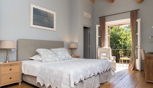 Junior Room, Balcony