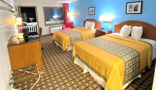 Double Room 2 Beds Nonsmoking Upper Level