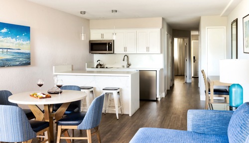 Signature Suite, 1 Queen Bed with Sofa bed, Ocean View (Suite-Ocean View)