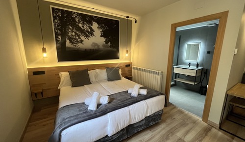 Standard Double - 1 double bed
