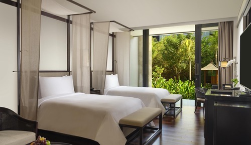 Deluxe Room, 1 Bedroom, Balcony, Garden View