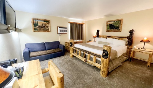 Deluxe Room, 1 King Bed with Sofa bed, Non Smoking