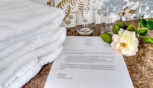 Deluxe Double Room, 1 King Bed, Non Smoking (1)