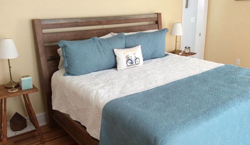 Traditional Room, 1 King Bed (Ocean Ave Room)