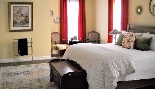 Luxury Room, 1 King Bed (East End Master Bedroom)