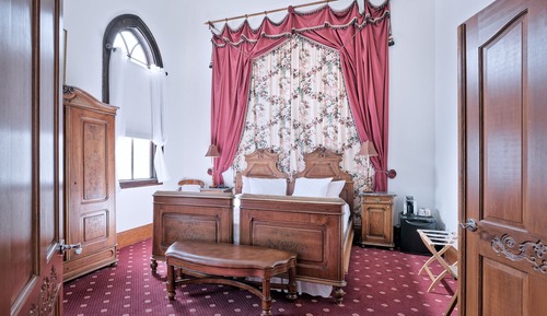 Old Chapel Suite