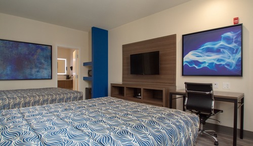 Standard Room, 2 Queen Beds, Non Smoking