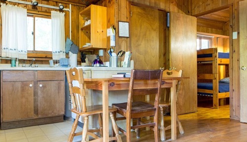 Standard Cottage, Private Bathroom, Lake View (2 Butternut Cottage #2)