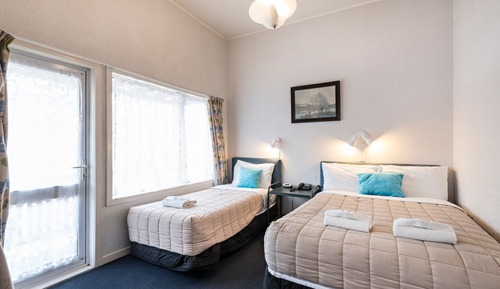 Extra Large Twin Room Budget