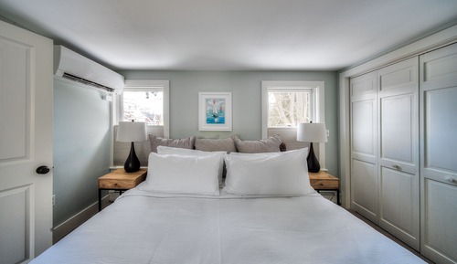 Standard Room, 1 King Bed, Allergy Friendly (9)