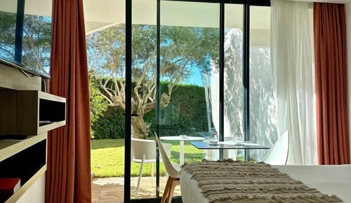 Room, Terrace, Garden View