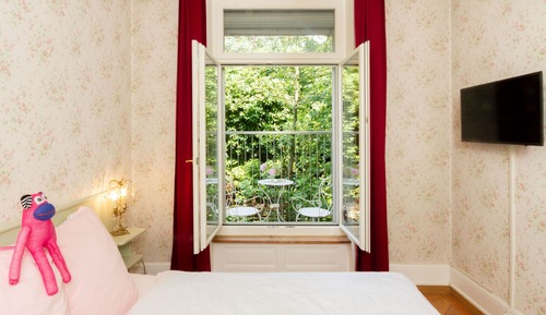 Economy Double Room, 1 Queen Bed