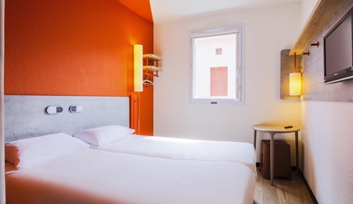 Twin Room, 2 Twin Beds