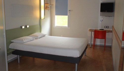 Triple Room, Multiple Beds