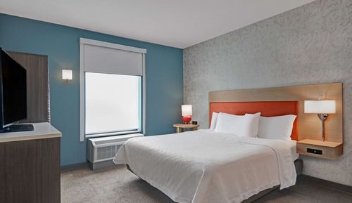 Studio Suite, 1 King Bed, Non Smoking
