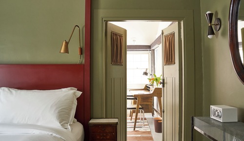 Suite, 1 Bedroom (Benton House)