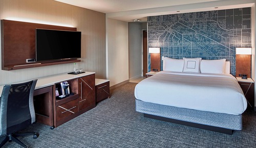 Room, 1 Double Bed (Mobility/Hearing Access, Roll-In Shwr)