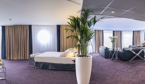 Presidential Suite, Harbor View
