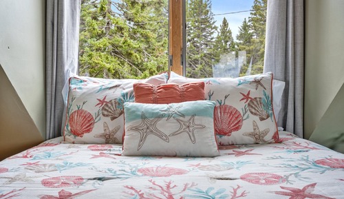 Family Apartment, Ocean View (Pet-Friendly)