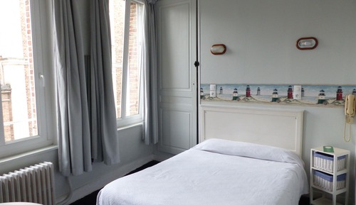 Double Room (Les Orientales)