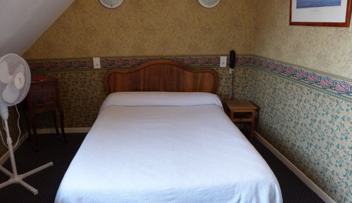 Double Room (Chansons des Rues et des Bois)