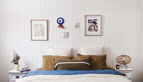 Room 6 - Anglesea King Deluxe Studio