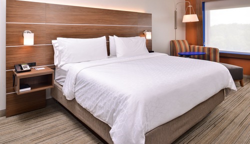Standard Room, 1 King Bed, Non Smoking