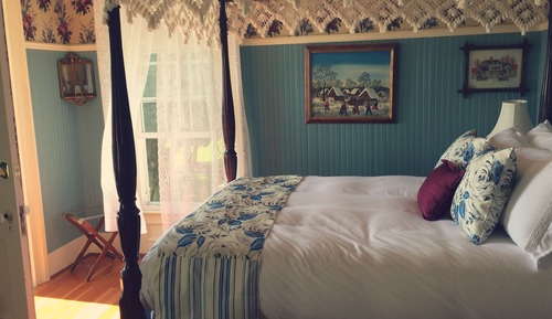 Premium Room, 1 Queen Bed, Balcony, Garden View