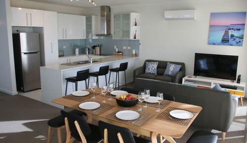 Premium Apartment, 4 Bedrooms, Balcony, Ocean View (34)