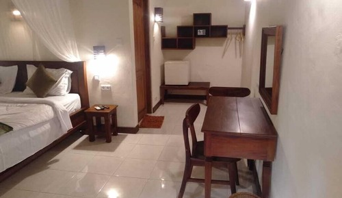 Premium Double Room, 1 King Bed, Garden Area