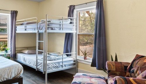 Comfort Quadruple Room, Multiple Beds, Non Smoking, Corner