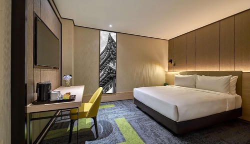 Double Plus Queen (6 Hours, Room Only) (Day Use Between 9.00AM to 6.00PM)