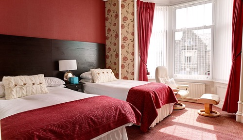 Family Room, Ensuite