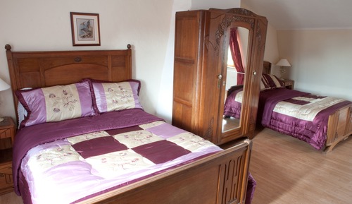 Family Room, Multiple Beds, Non Smoking, Garden View