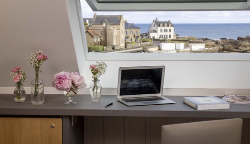 Classic Room, Beach View