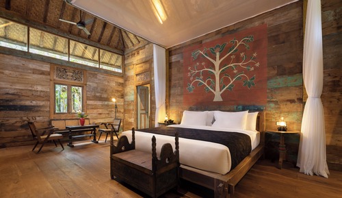 Wooden Suite with 30minutes Massage