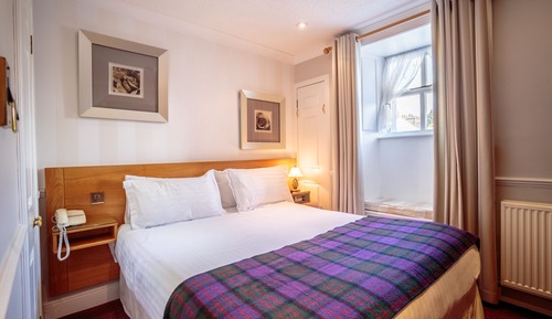 Classic Double Room, 1 King Bed