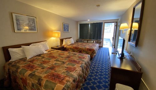 Deluxe Room, 2 Double Beds