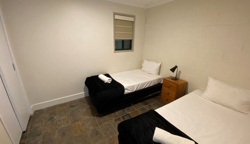 Room, 2 Bedrooms, Mountain View