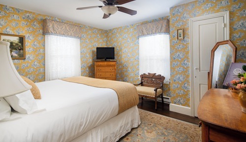 Suite, Multiple Beds, Private Bathroom (Franklin Suite)