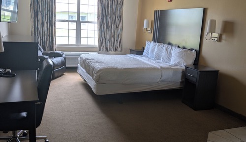 Room, 1 King Bed, Jetted Tub
