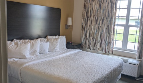 Deluxe Suite, 1 Bedroom, Pet Friendly