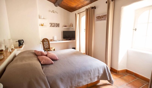 Superior Double Room, Mountain View (Aurore)