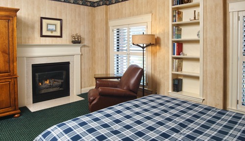 Signature Single Room, 1 Queen Bed