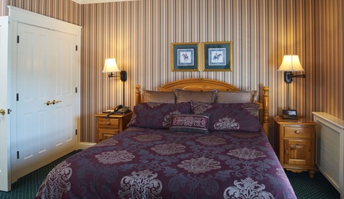 Romantic Suite, Jetted Tub