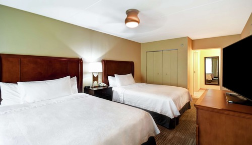 Suite, 2 Queen Beds, Accessible, Non Smoking