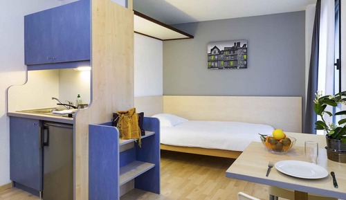 Studio, 1 Twin Bed