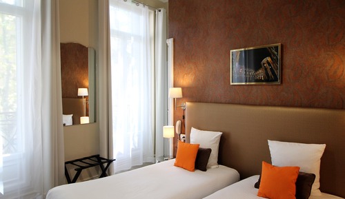Superior Twin Room