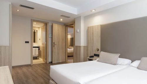 Family Superior room 4 person